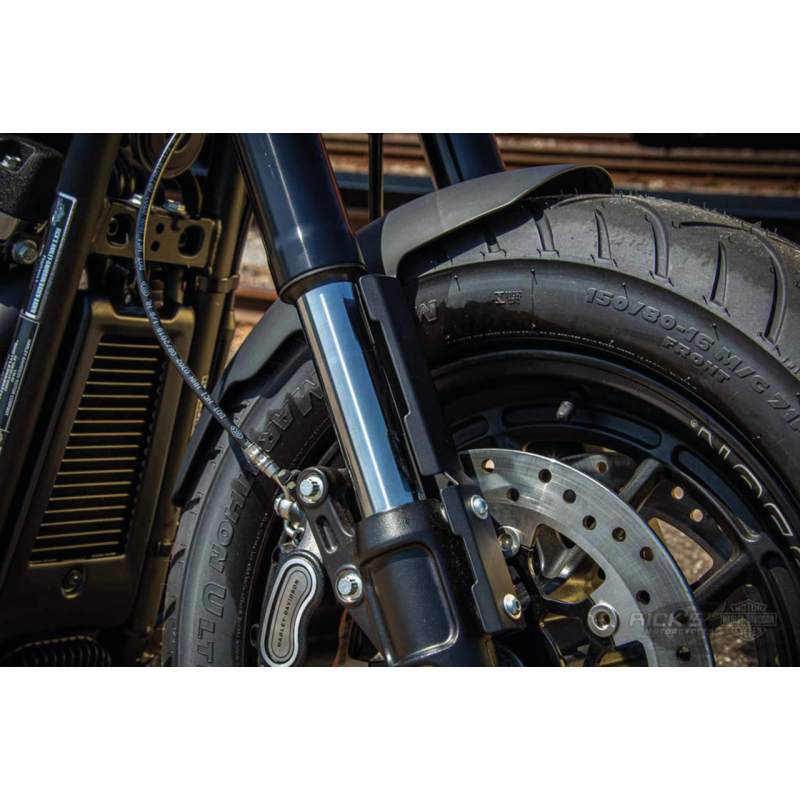 GARDE-BOUE AVANT RICK'S EN ACIER POUR MILWAUKEE EIGHT FAT BOB