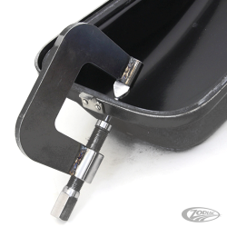 LOQUET DE SACOCHE ET OUTIL À RIVET POUR CHARNIÈRE