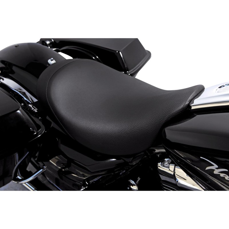 MINIMALIST Solo Vinyl Seat Black Vinyl