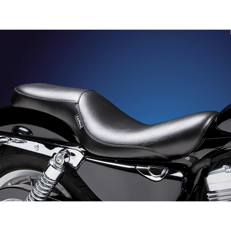 Silhouette 2 Up Smooth Seat 165mm wide passenger area Black Vinyl