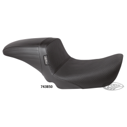 LE PERA KICKFLIP SOLO POUR DYNA