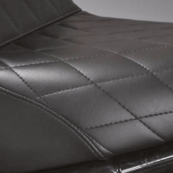 LE PERA KICKFLIP SOLO POUR SOFTAIL MILWAUKEE EIGHT