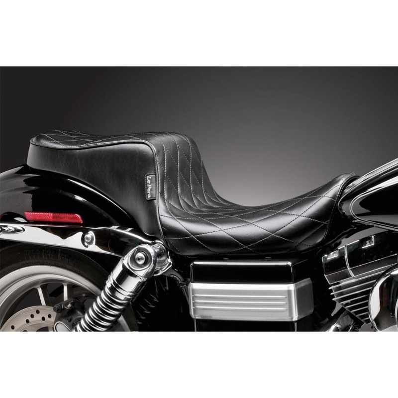 Cherokee Seat Diamond Stitch Black Vinyl
