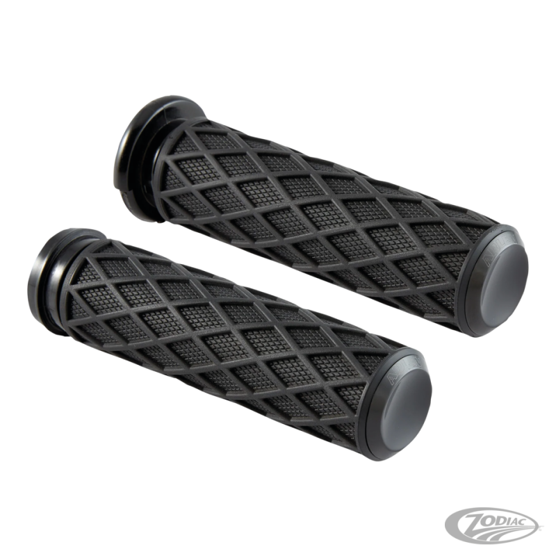 POIGNEES ARLEN NESS DIAMOND