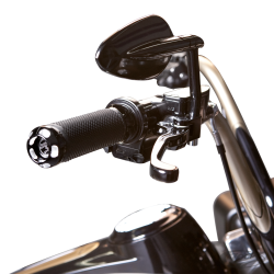 POIGNEES PERFORMANCE MACHINE