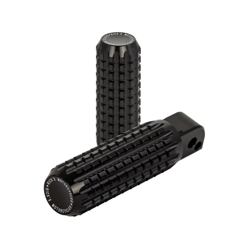 AK4.7 Passenger Foot Pegs Black, Anodized