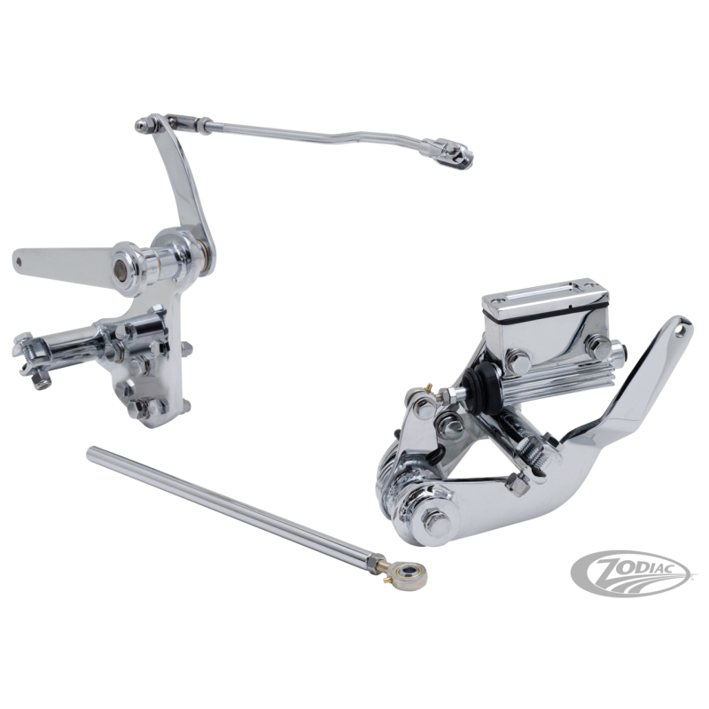 KITS DE COMMANDES AVANCEES CHROME AVEC MAITRE CYLINDRE POUR BIG TWIN